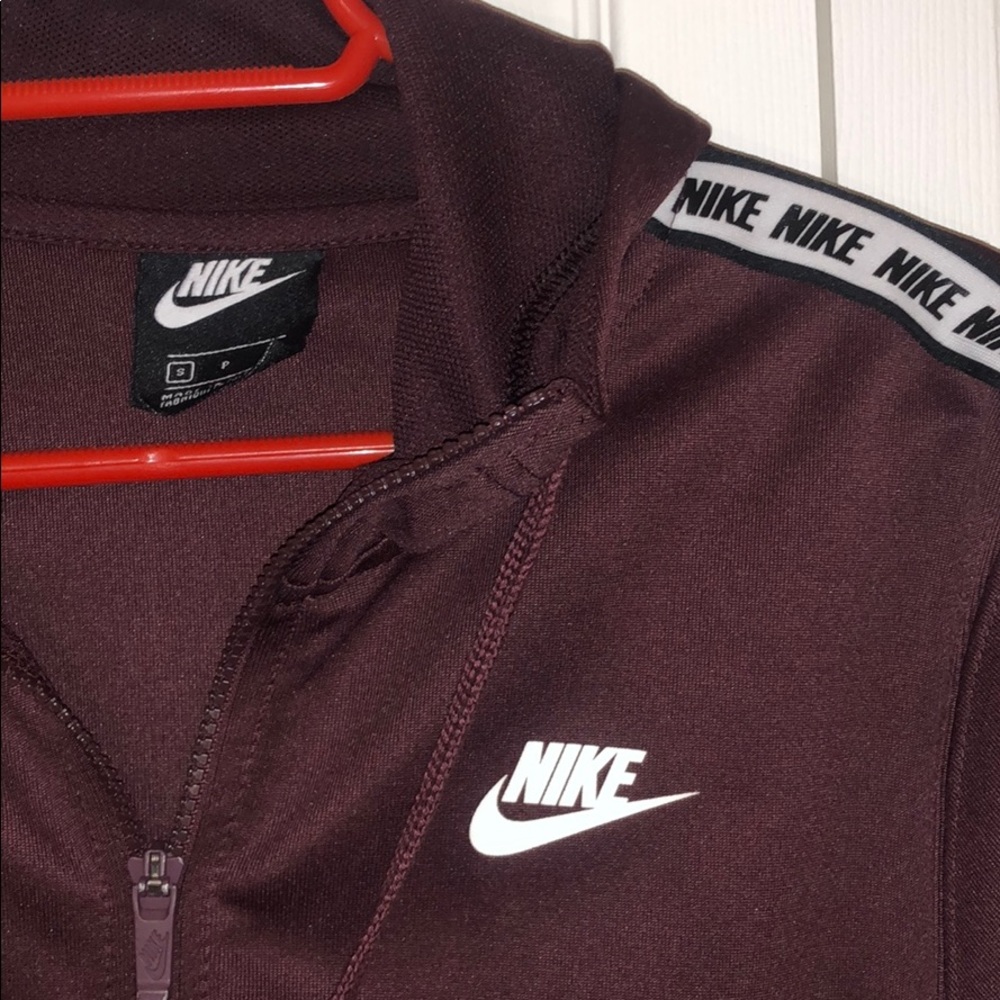 Nike sweater